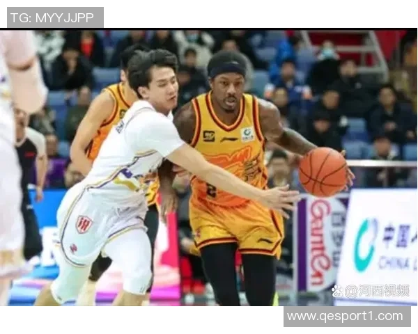 乔丹古德温关键三分助力球队胜利全场最高19分外加7篮板2抢断表现出色