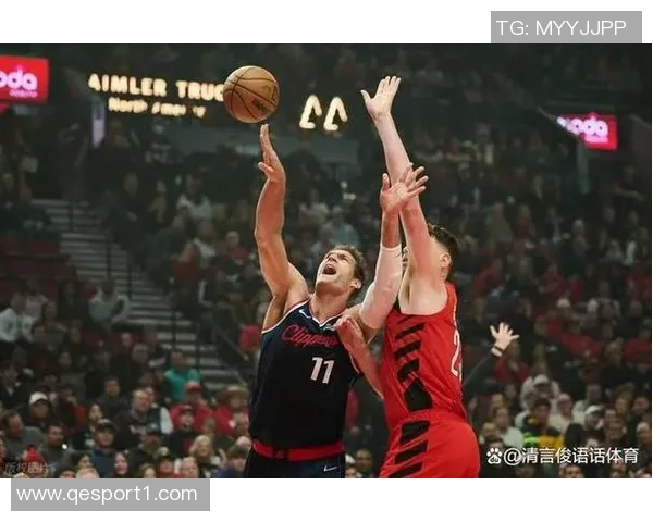 阿夫迪亚首节火力全开6中4砍下12分三分球表现抢眼助力球队领先