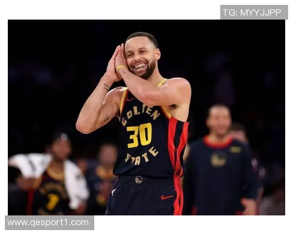 JR史密斯盛赞库里为历史最佳控卫退役后或成NBA前五球员 JR史密斯盛赞库里为历史最佳控卫退役后或成NBA前五球员