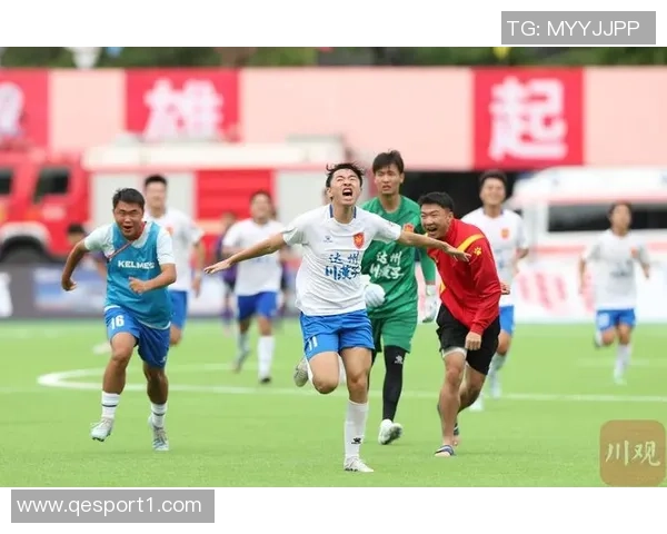 川超精彩绝伦补时逆转遂宁门将头球绝平广安队震撼全场 川超精彩绝伦补时逆转遂宁门将头球绝平广安队震撼全场