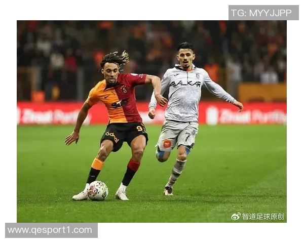 拜仁关注费耶诺德19岁边卫雷德视其为右后卫首选目标 拜仁关注费耶诺德19岁边卫雷德视其为右后卫首选目标